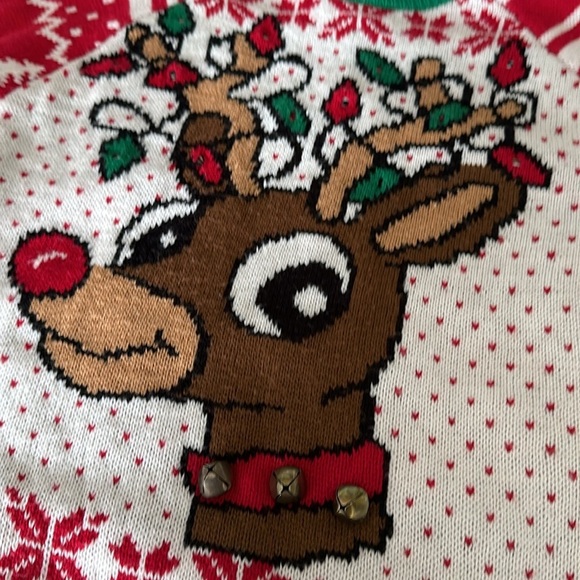 Size 7/8 Christmas sweater with reindeer and bells unisex - Picture 2 of 4